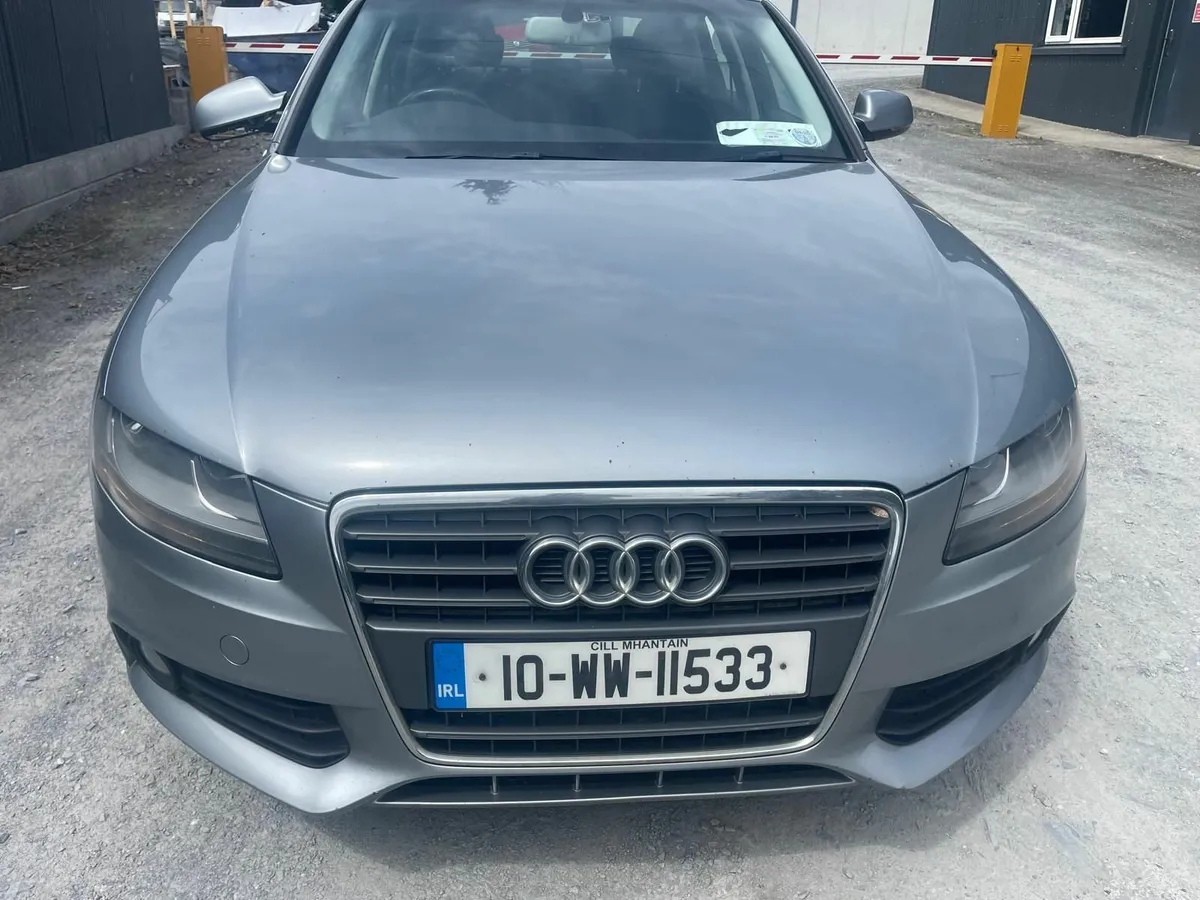 2010 Audi A4 2.0tdi SE Saloon - Image 2