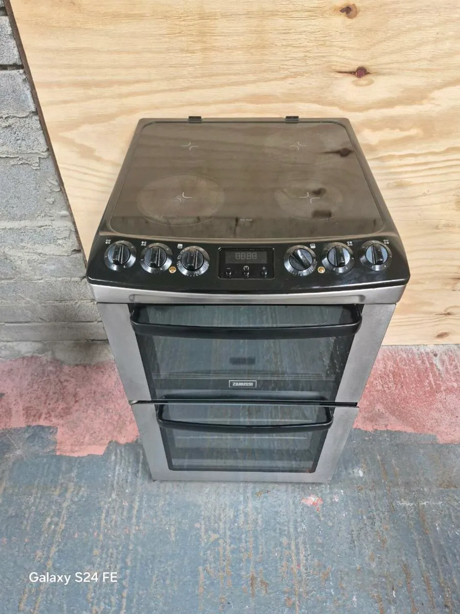 Zanussi Freestanding Electric Cooker 55cm - Image 1