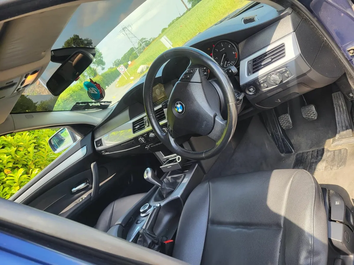 BMW 5-Series 2008 - Image 3
