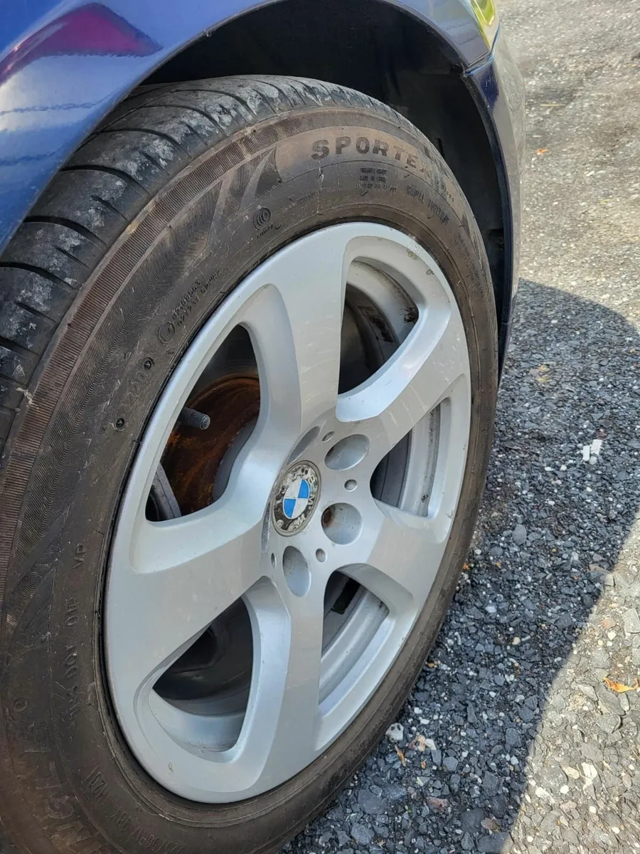 BMW 5-Series 2008 - Image 4