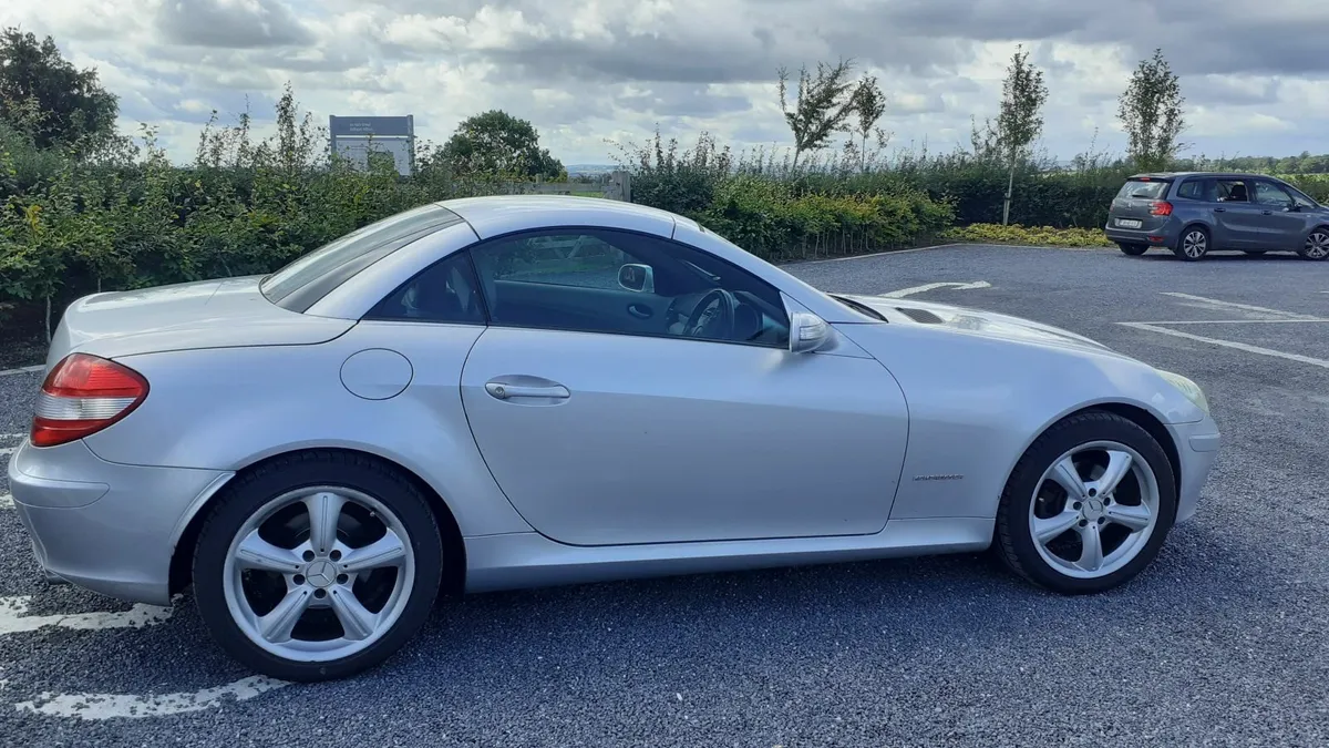 Mercedes SLK - Fresh NCT - Hardtop Convertible - Image 2