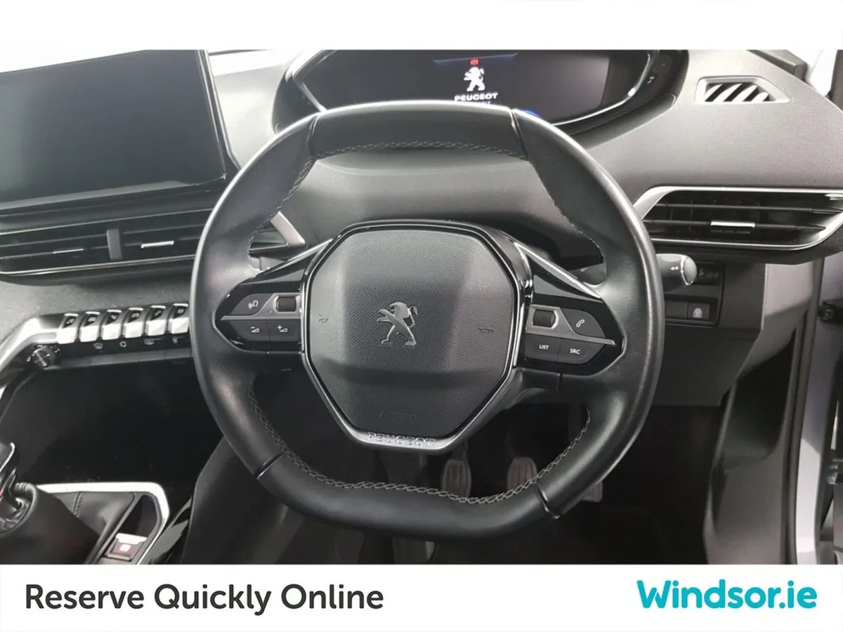 Peugeot 3008 1.2 Puretech 130bhp Allure - Image 3