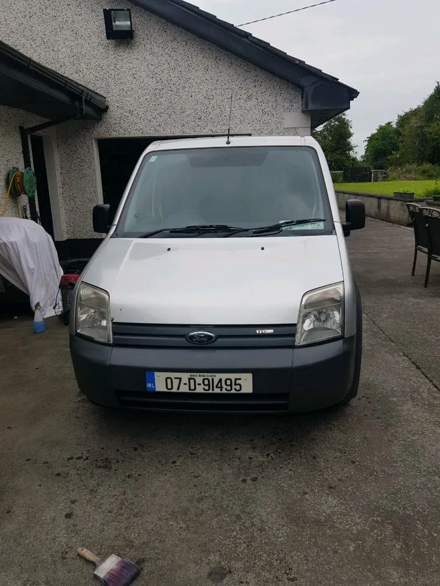 Ford Transit Connect 200L. - Image 1