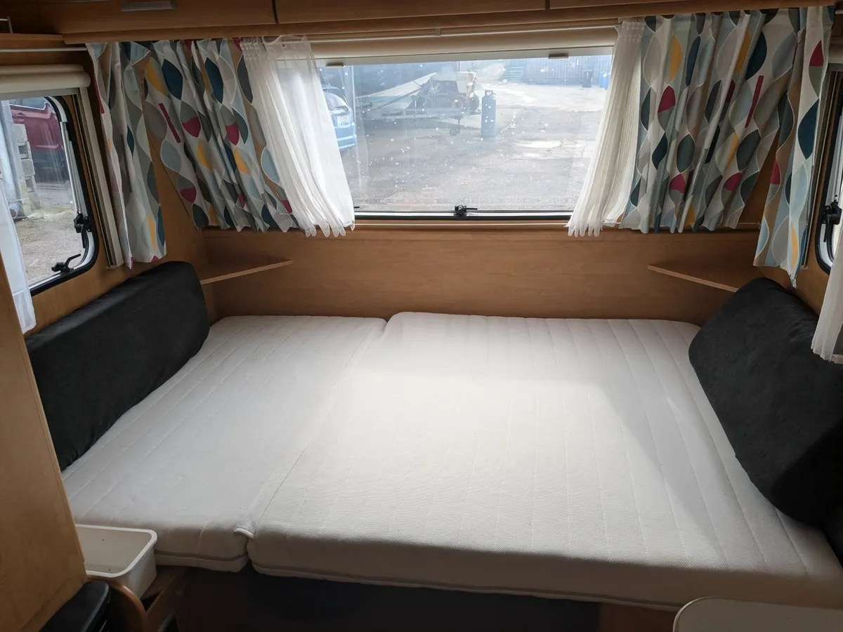 Caravan hire - Image 3