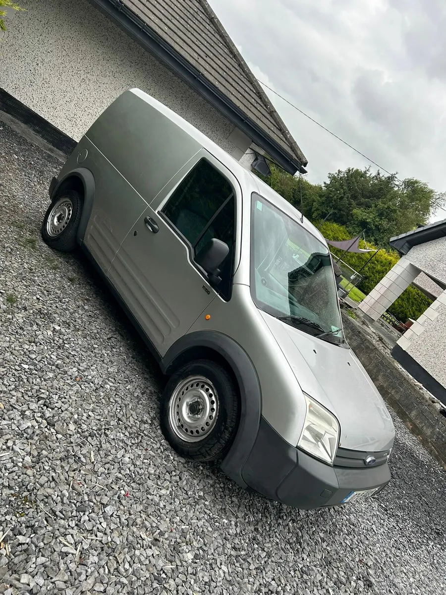 Ford Transit Connect 200L. - Image 3
