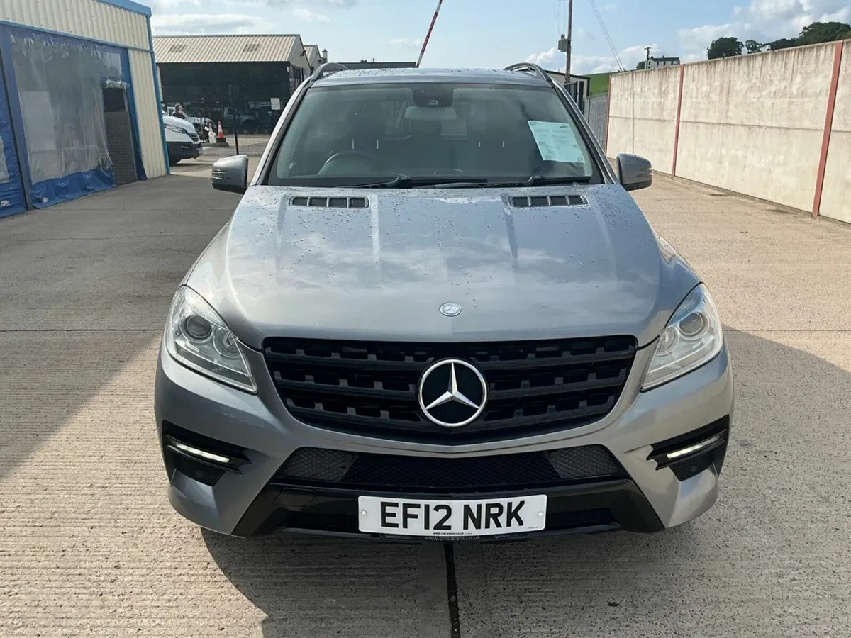 MERCEDES-BENZ M-CLASS 3.0 CDI ML350 BLUETEC SPORT - Image 3