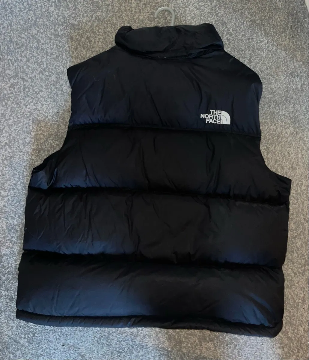 North face nuptse - Image 2