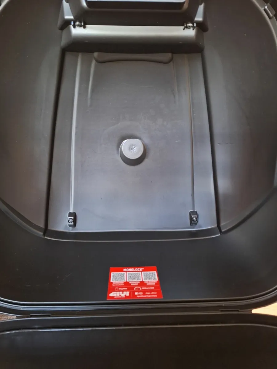Motorbike Givi Box - Image 4