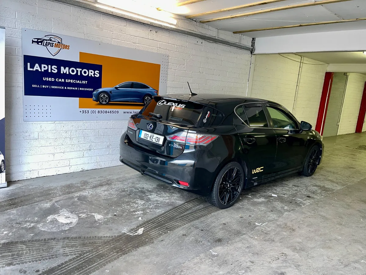 Lexus CT 200 Hybrid  Low miles - Image 4