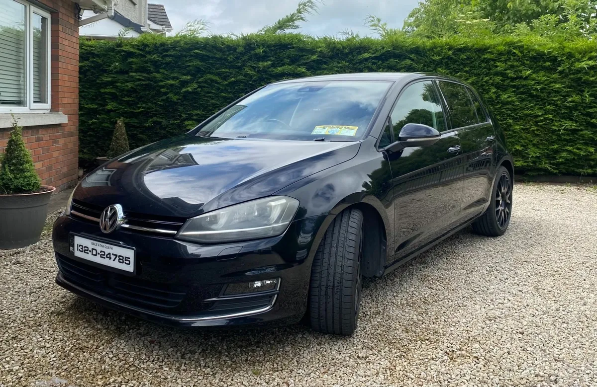 Volkswagen Golf 2013 - Image 1