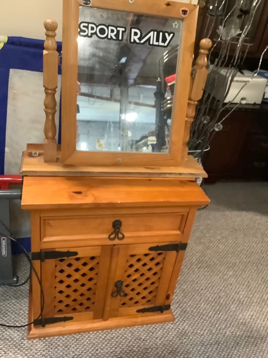 Job lot of furniture  mirrors and  books - Image 2