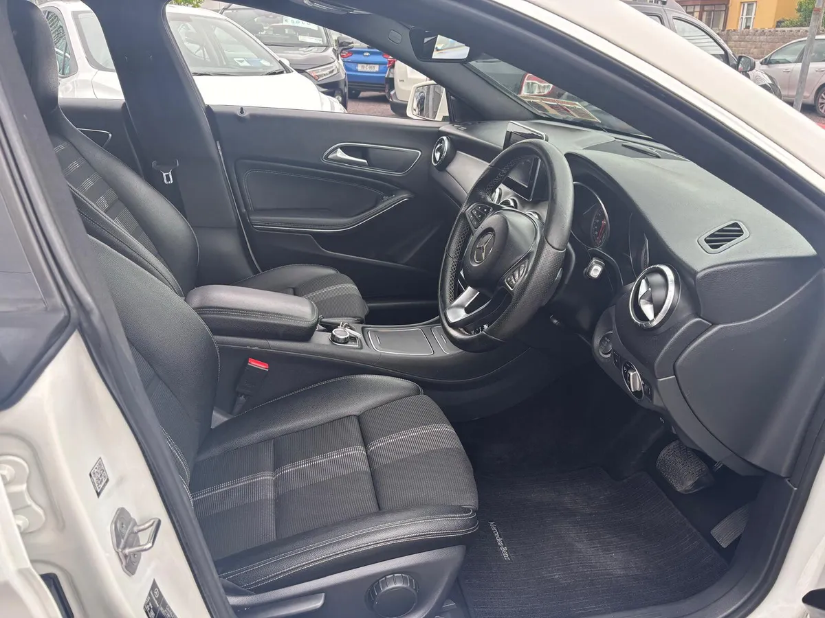 Mercedes-Benz CLA 2018  AUTOMATIC - Image 2