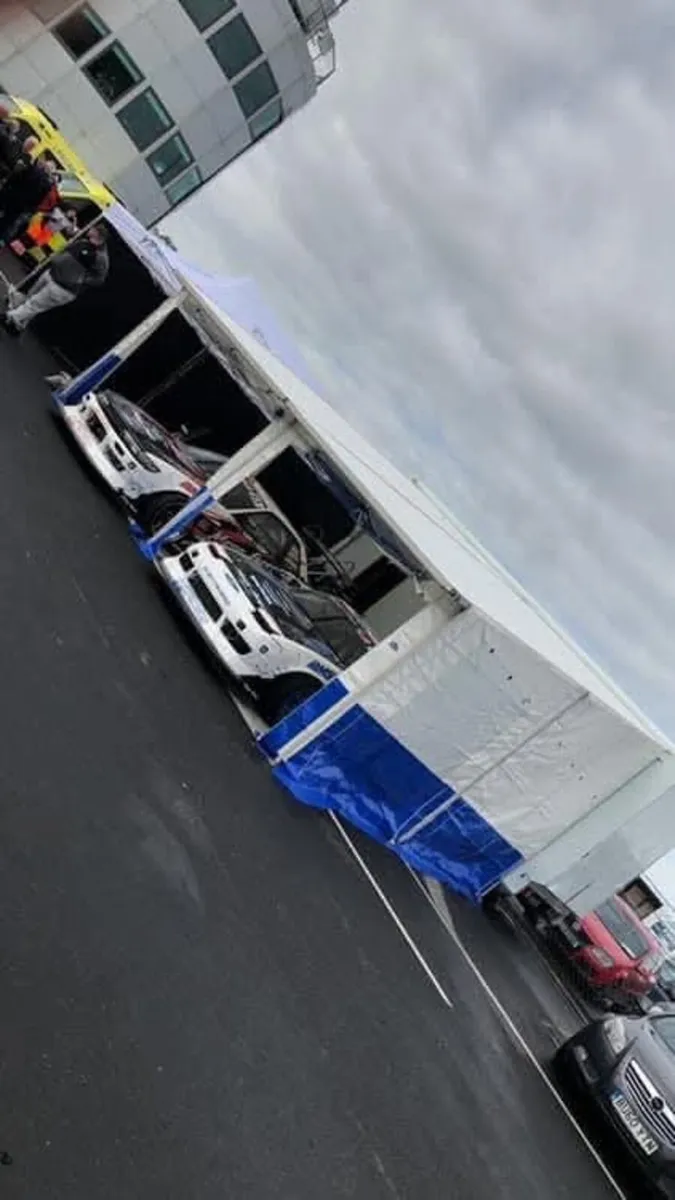 Awning - Image 2