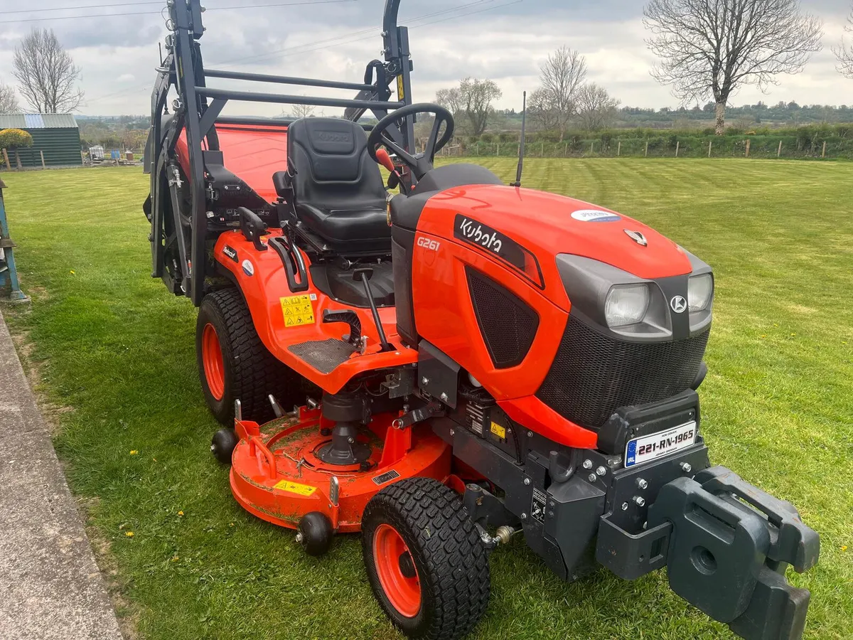 Kubota G261 High Dump 2022 only 150 hrs - Image 4
