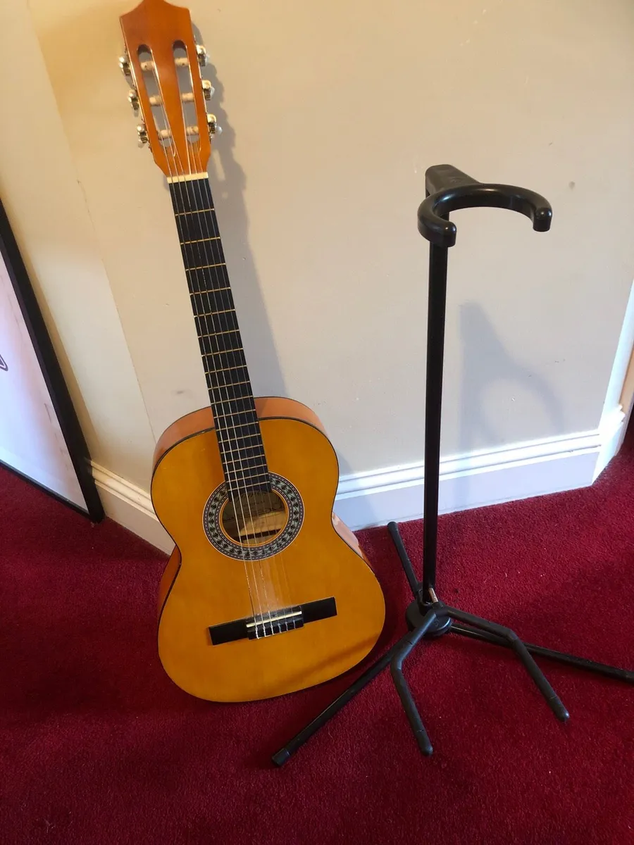 Guitar Great Condition - Image 2