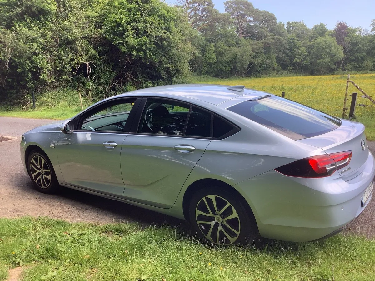 OPEL INSIGNIA GRAND SPORT / MINT/ FULL OPEL SERV/ - Image 3