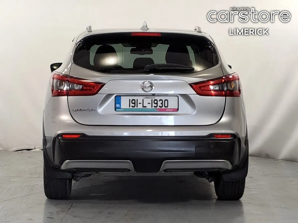 Nissan QASHQAI 1.3 PET SV Premium - Image 4