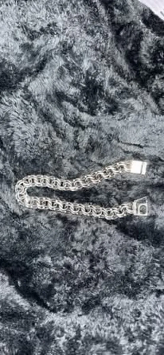 Silver Jewellery - Image 4