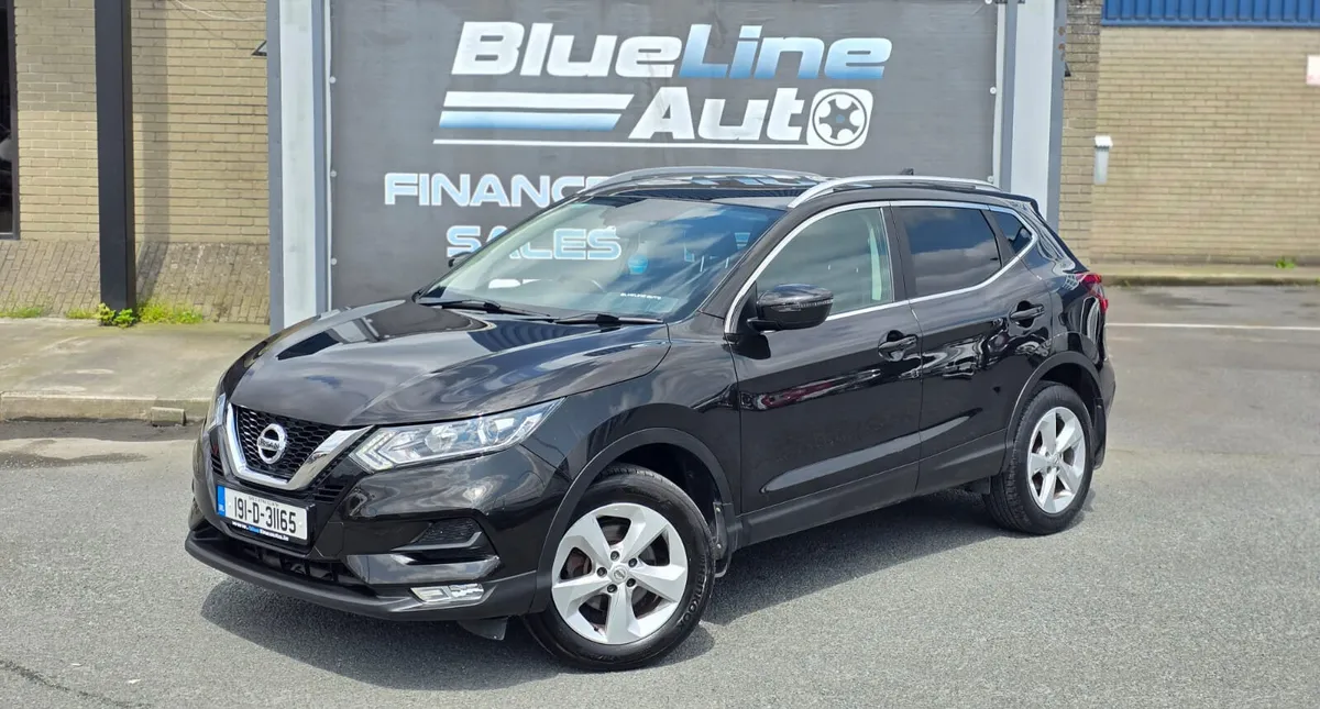 Nissan Qashqai Premium 1.3 Petrol Manual High Spec - Image 1