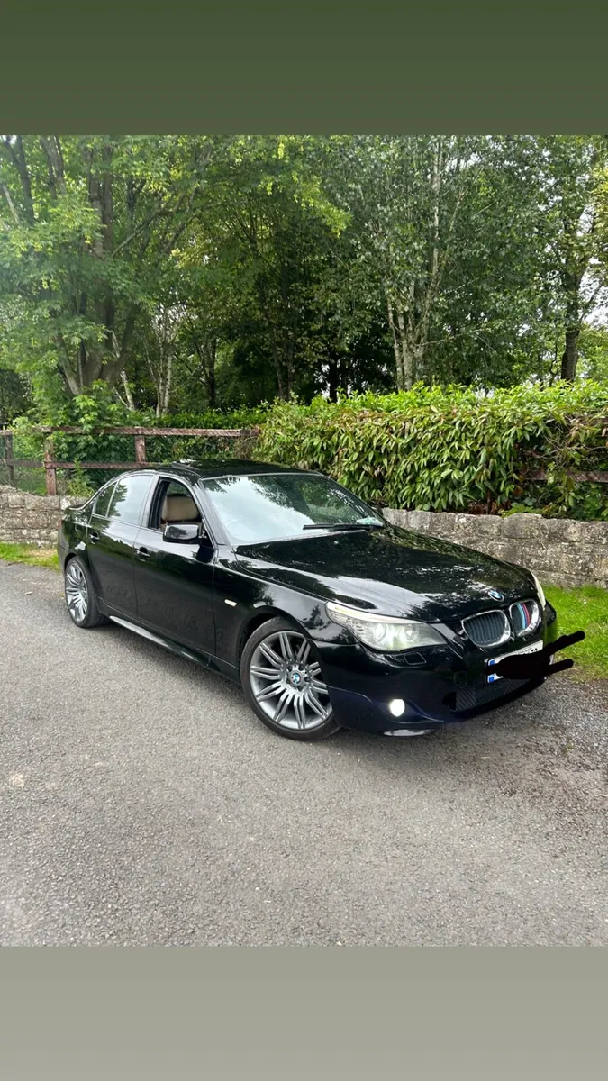 BMW 520D - Image 1