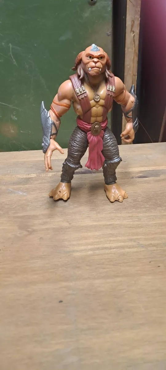 Vintage Small Soldiers Archer - Image 2