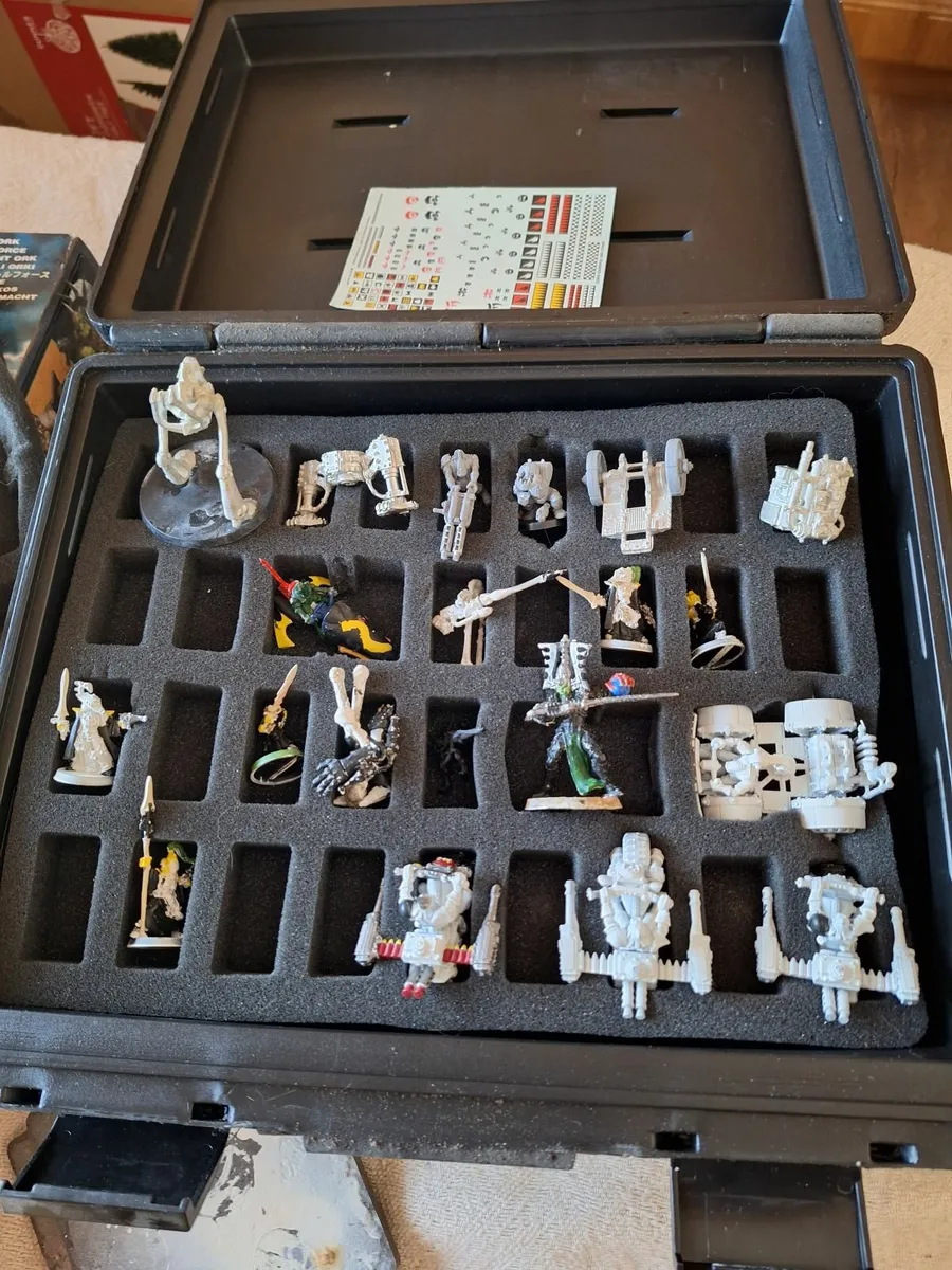 Warhammer miscellaneous parts - Image 3