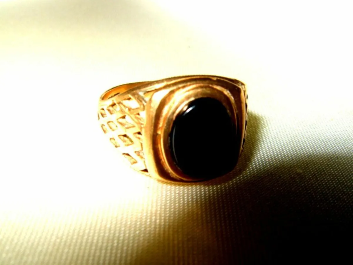Vintage Gentlemans Hallmarked Signet Ring - Image 3