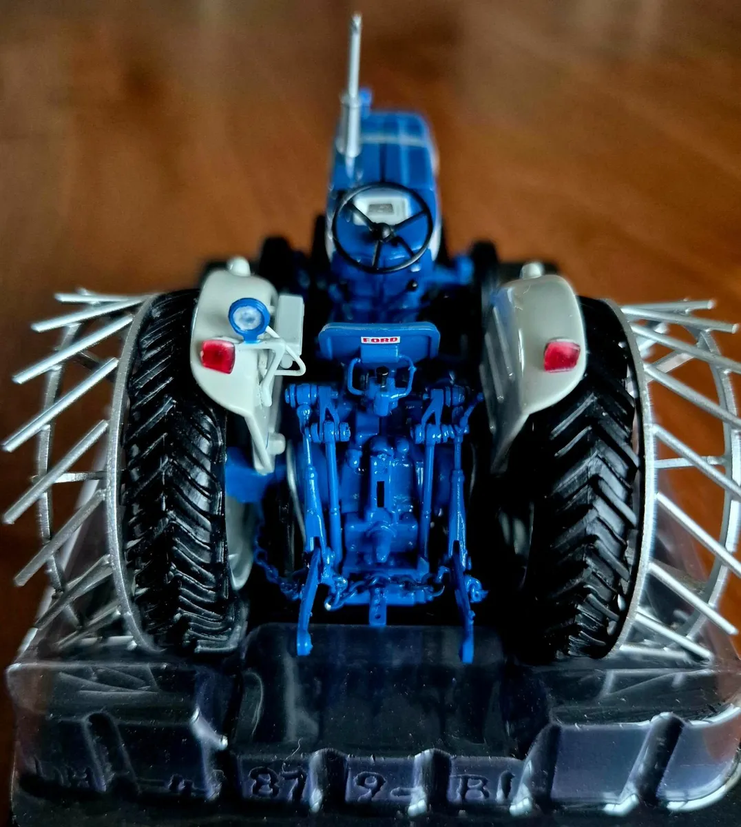 Ford 5000 Model - Image 4