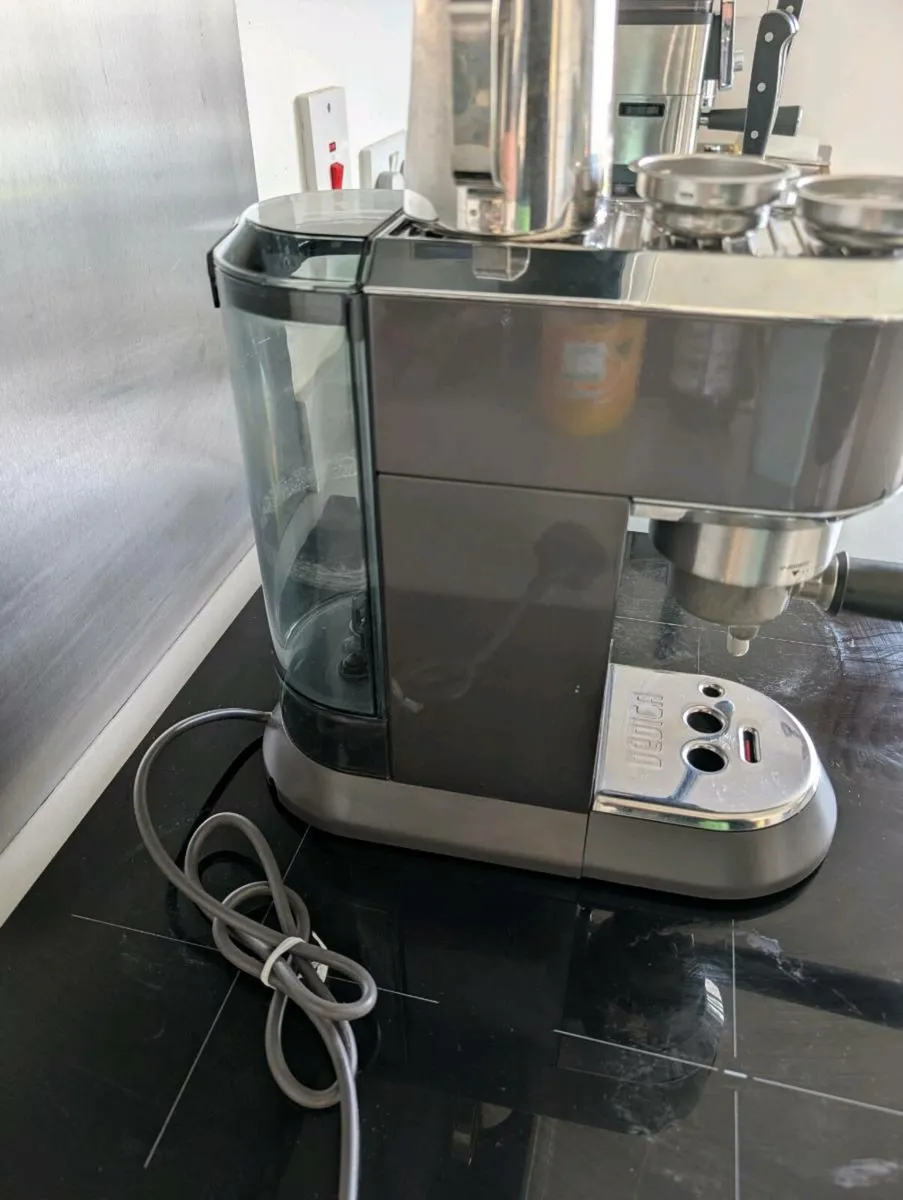 Delonghi Dedica Espresso Machine - Image 3