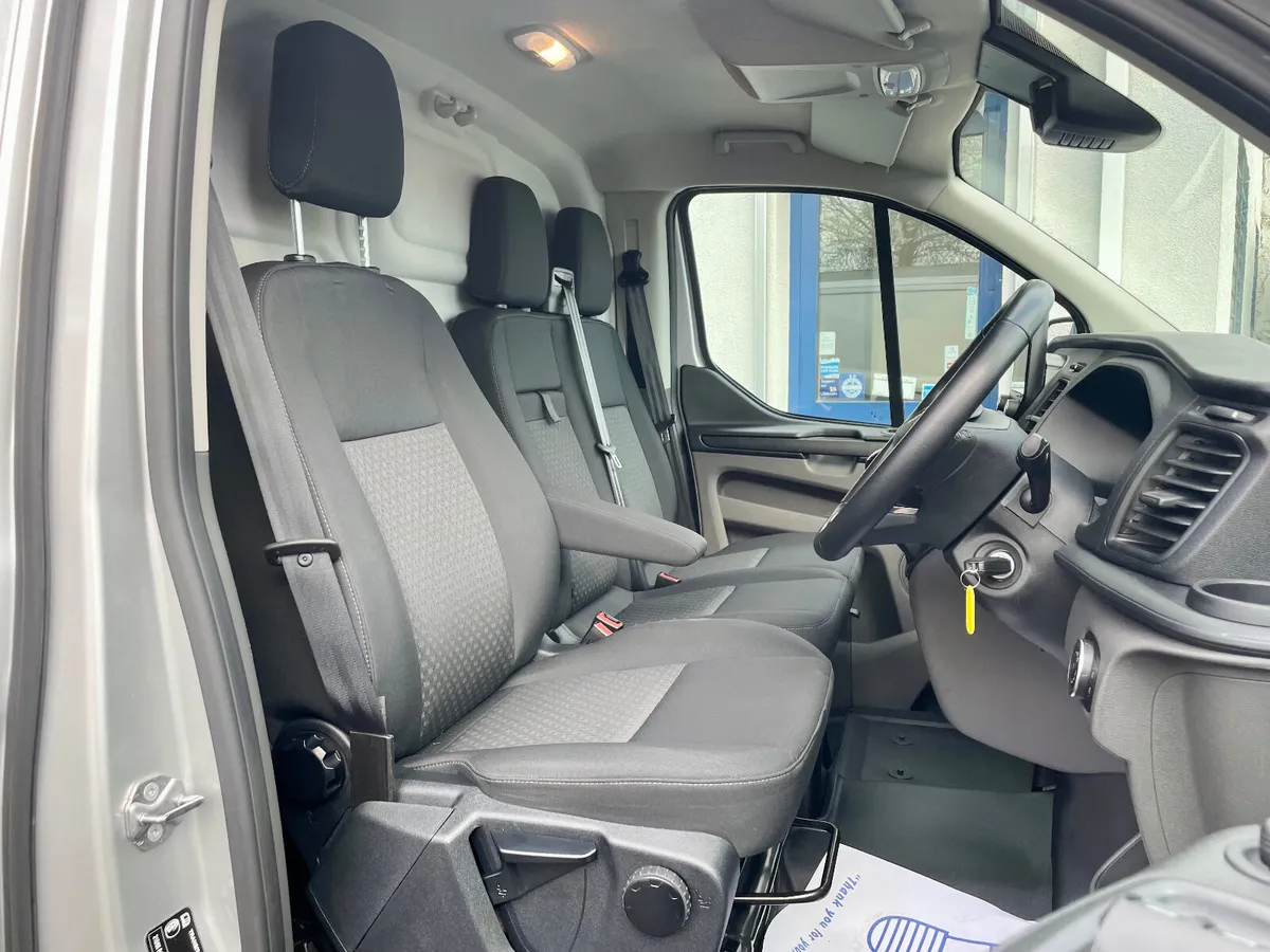 Ford Transit Custom 280 L1 Trend 2.0TDCI SWB,2021 - Image 4