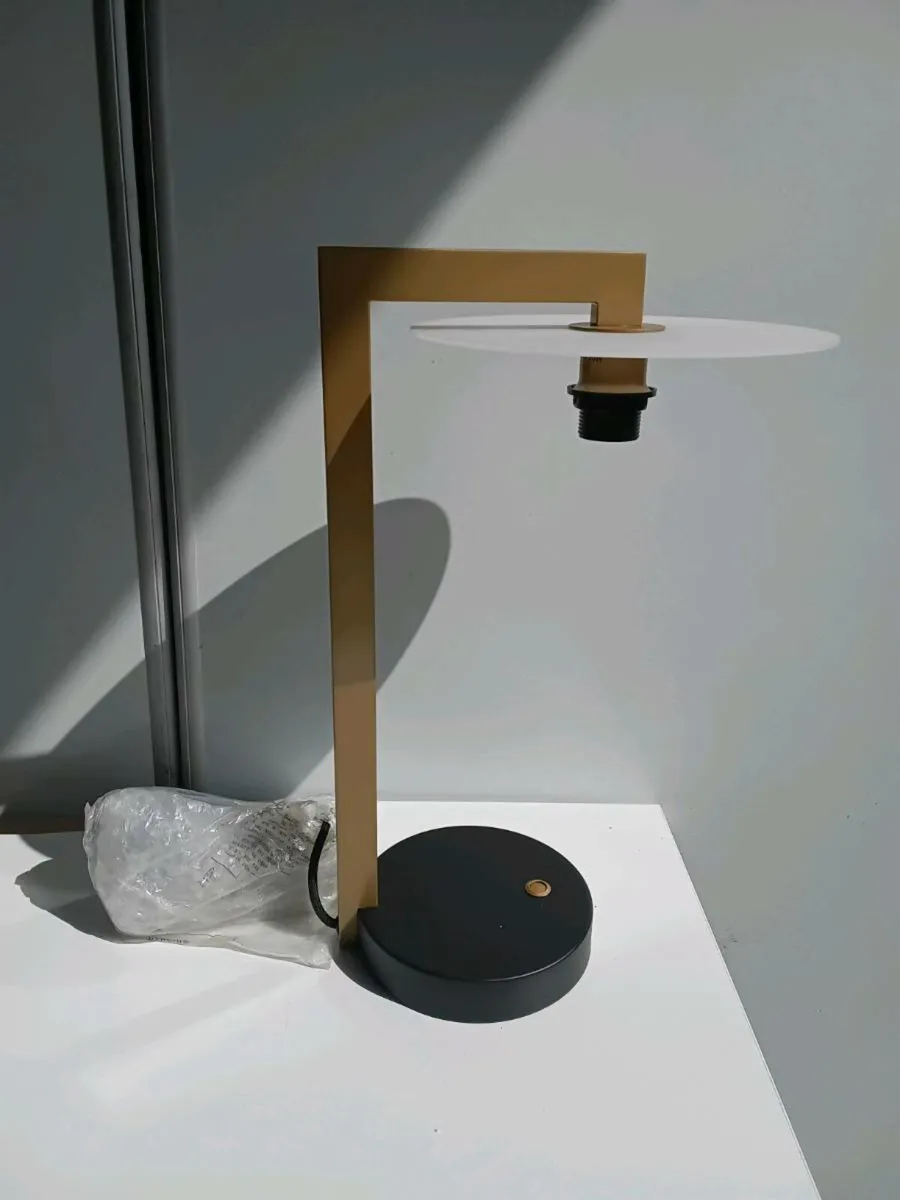 Chelsom Table Lamp x1 - Image 1