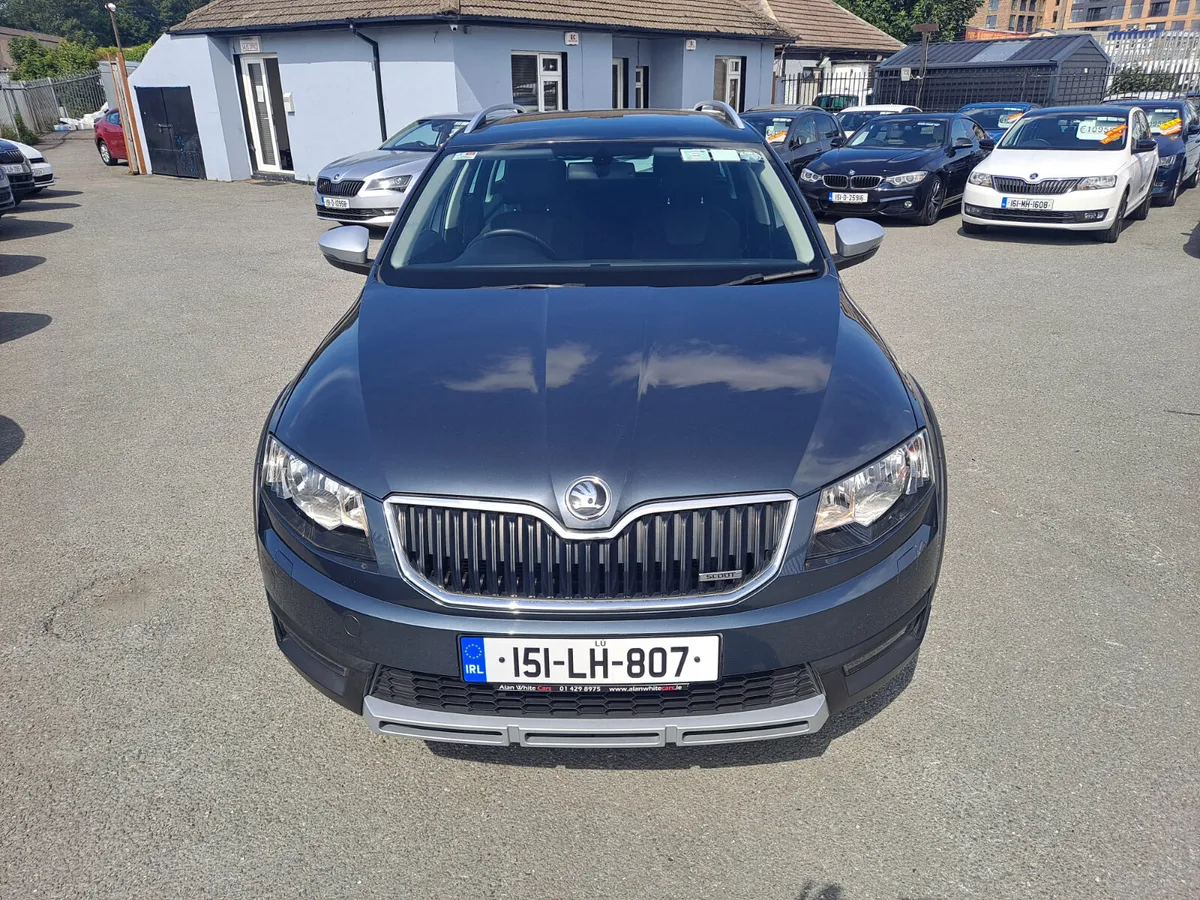 SKODA OCTAVIA 2015 SCOUT 2.0TDI 4X4 150HP COMBI - Image 3