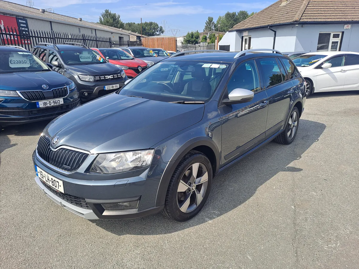 SKODA OCTAVIA 2015 SCOUT 2.0TDI 4X4 150HP COMBI - Image 4
