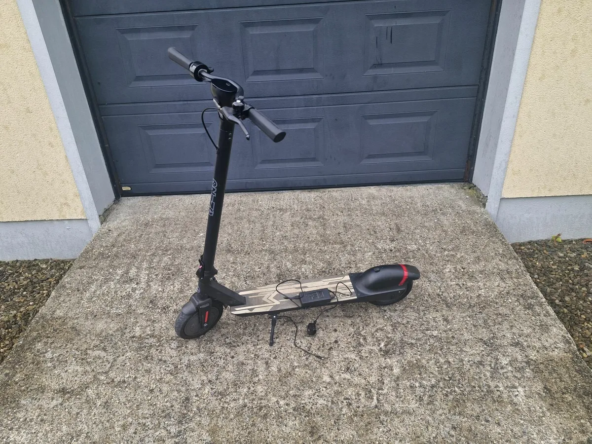 Electric scooter - Image 1