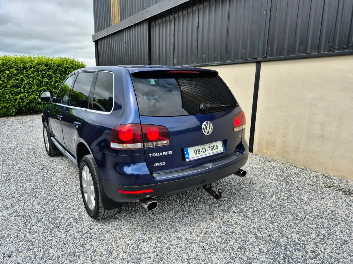 Volkswagen Touareg - Image 2