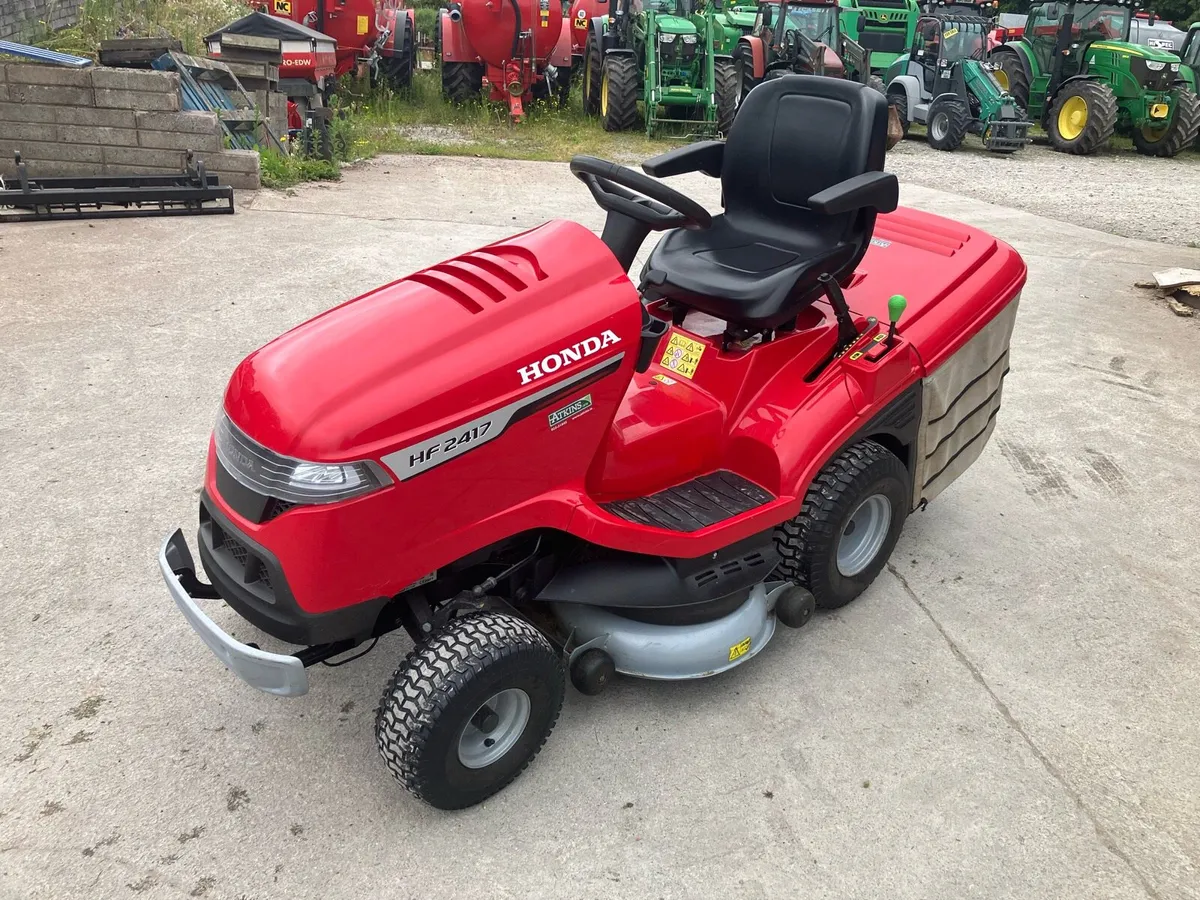 Honda HF2417 - Image 1