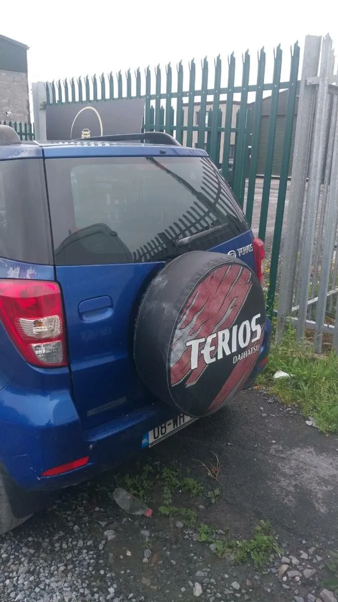 08 daihatsu terios - Image 4