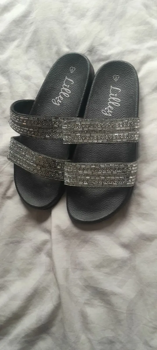 Bling flat sandles - Image 1