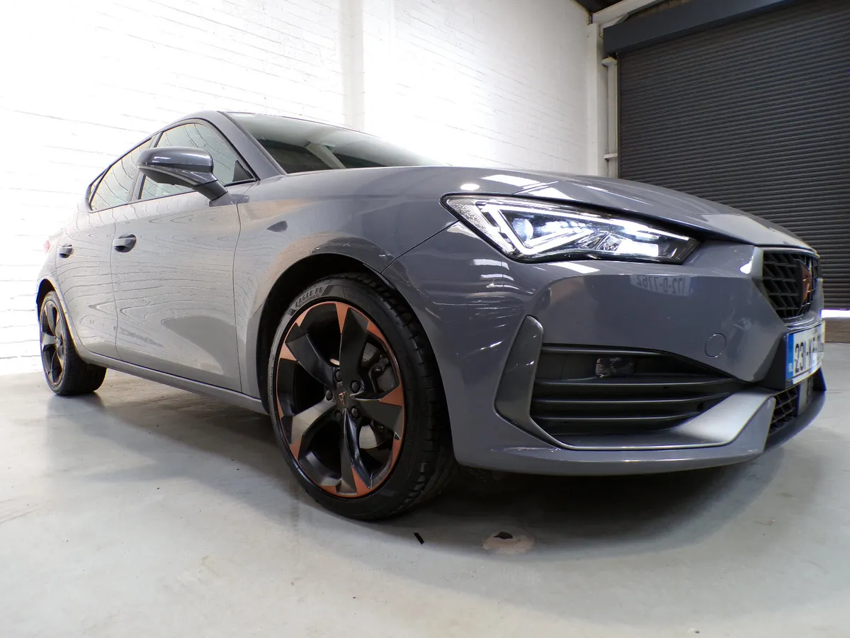 2023**CUPRA LEON 1.5 ETSI 150HP DSG 5DR AUTO MILD - Image 3