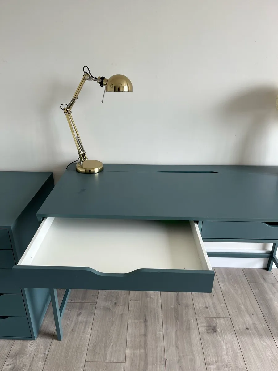 Desk - Image 2