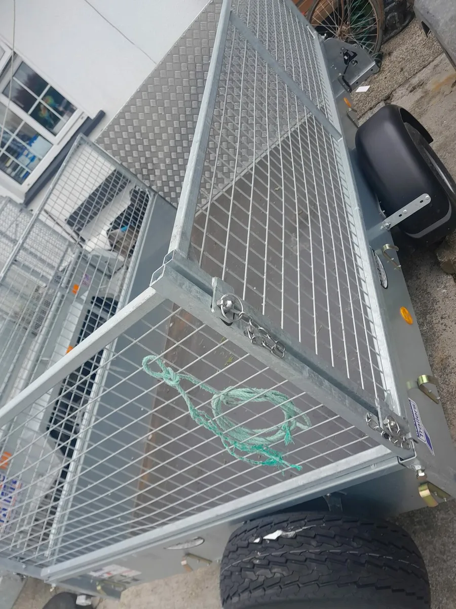 AS NEW CAR TRAILER - Image 3