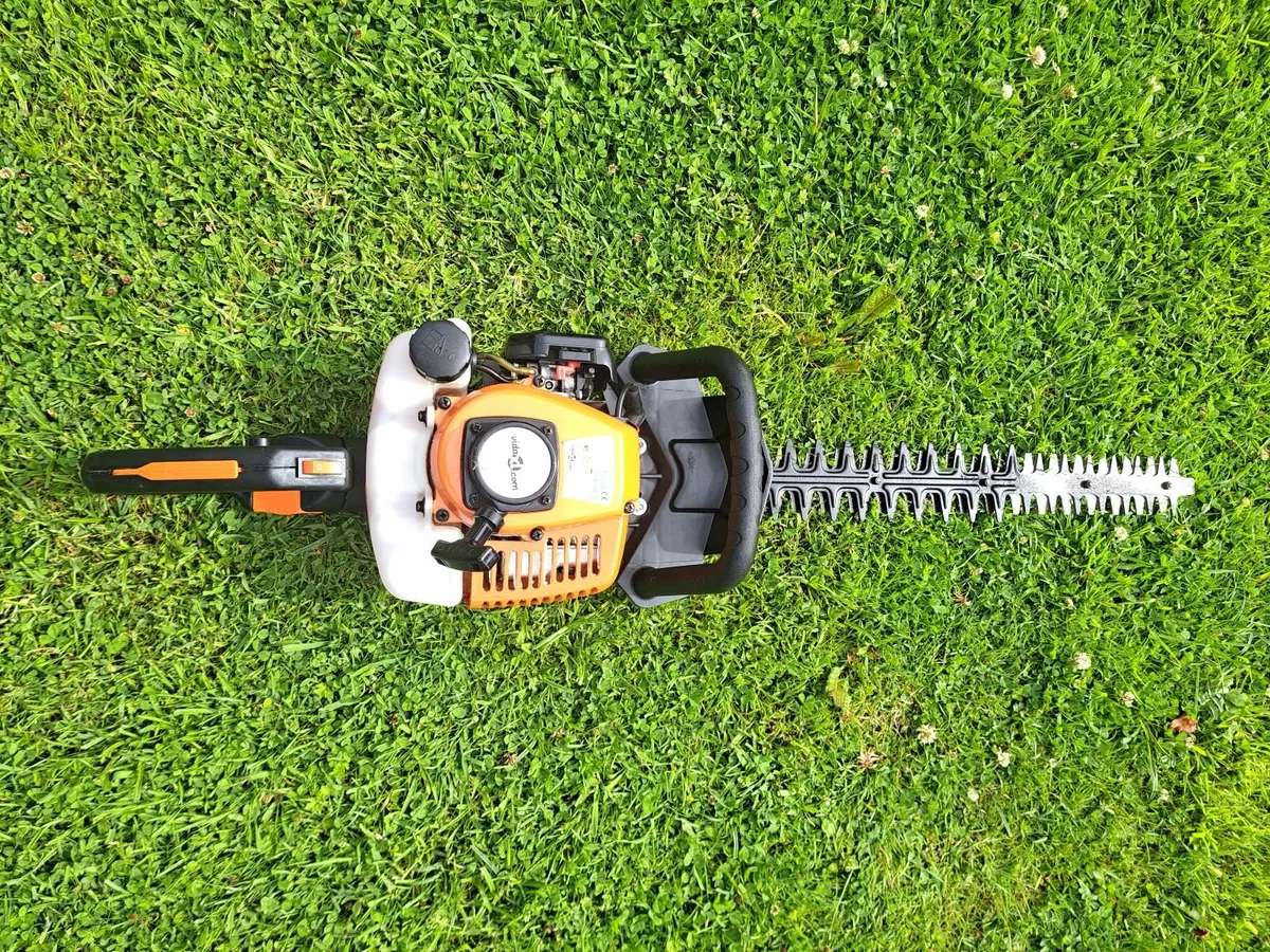 Hedge trimmer - Image 2
