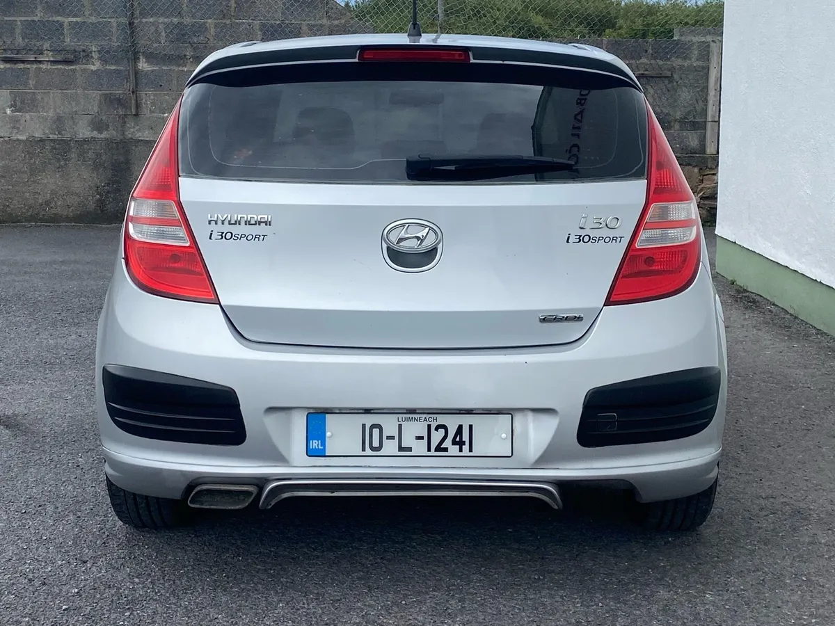 Hyundai i30 1.6 CRDi sport - Image 3