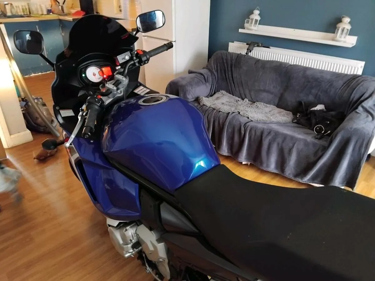Motorbike Suzuki GSX 650F 2008 - Image 3