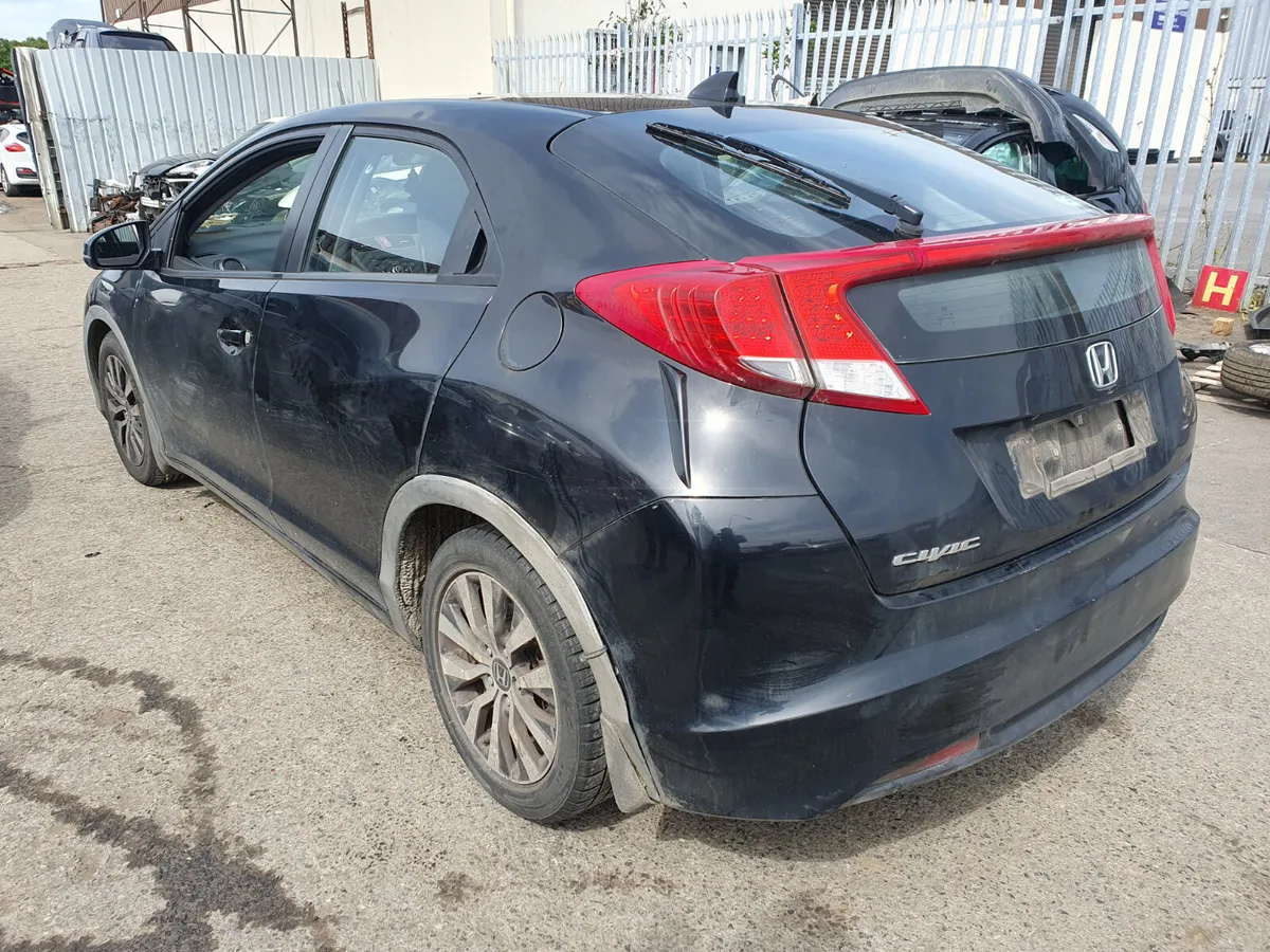 13 HONDA CIVIC  1.6 D (N16A1) FOR BREAKING - Image 3