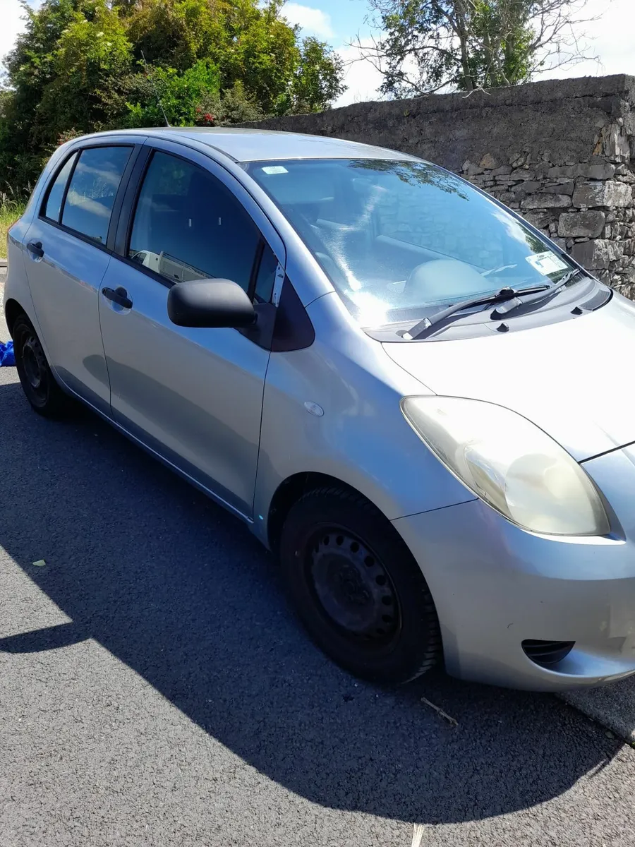 Toyota Yaris 2006 - Image 3