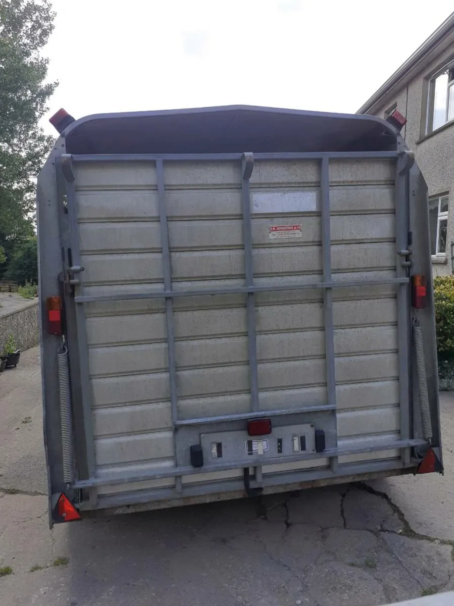 Ifor Williams cattle trailer - Image 2