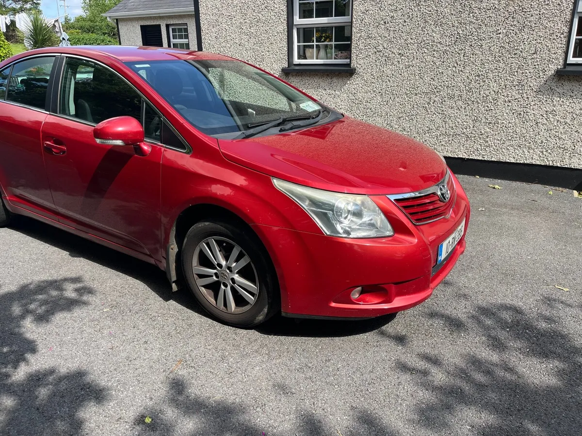 Toyota Avensis 2010 - Image 4