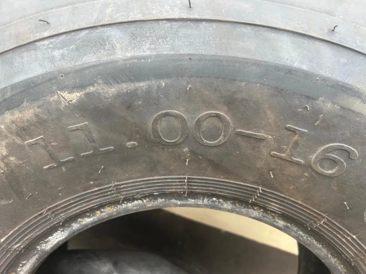 New 1100 Front Tyres - Image 3