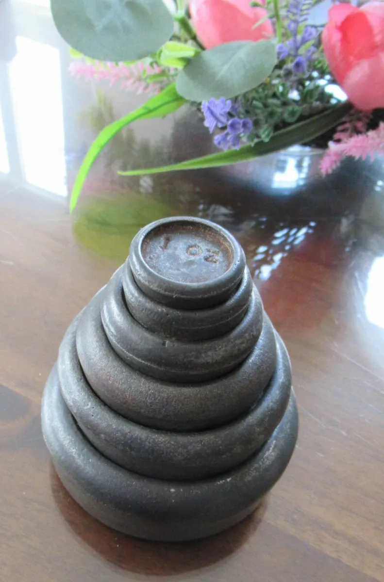 antique kitchen scales weights tools cast iron - Image 3